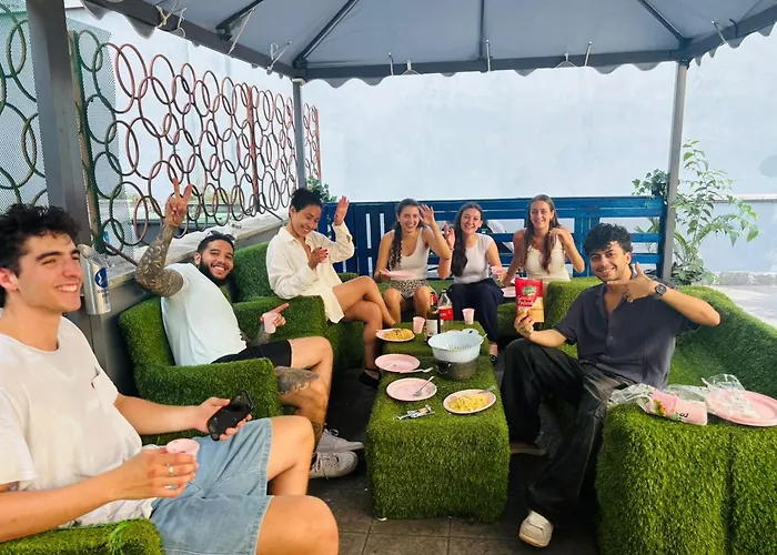 Lion University & Youth Hostel Milano